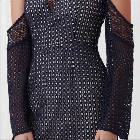 Keepsake Easy Love cold‎ Shoulder Dress - Picture 6 of 7